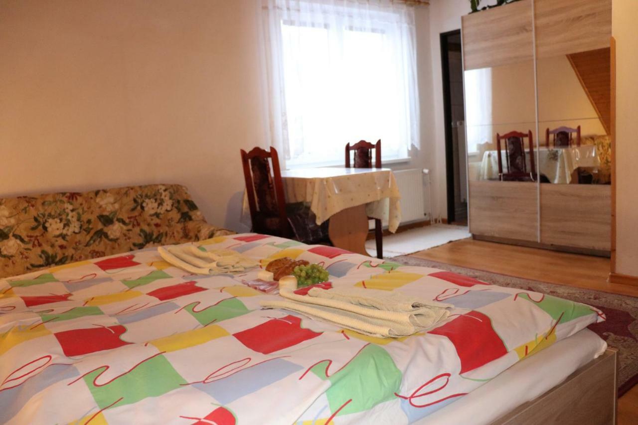 Domcek Na Orave Apartment Habovka Exterior photo